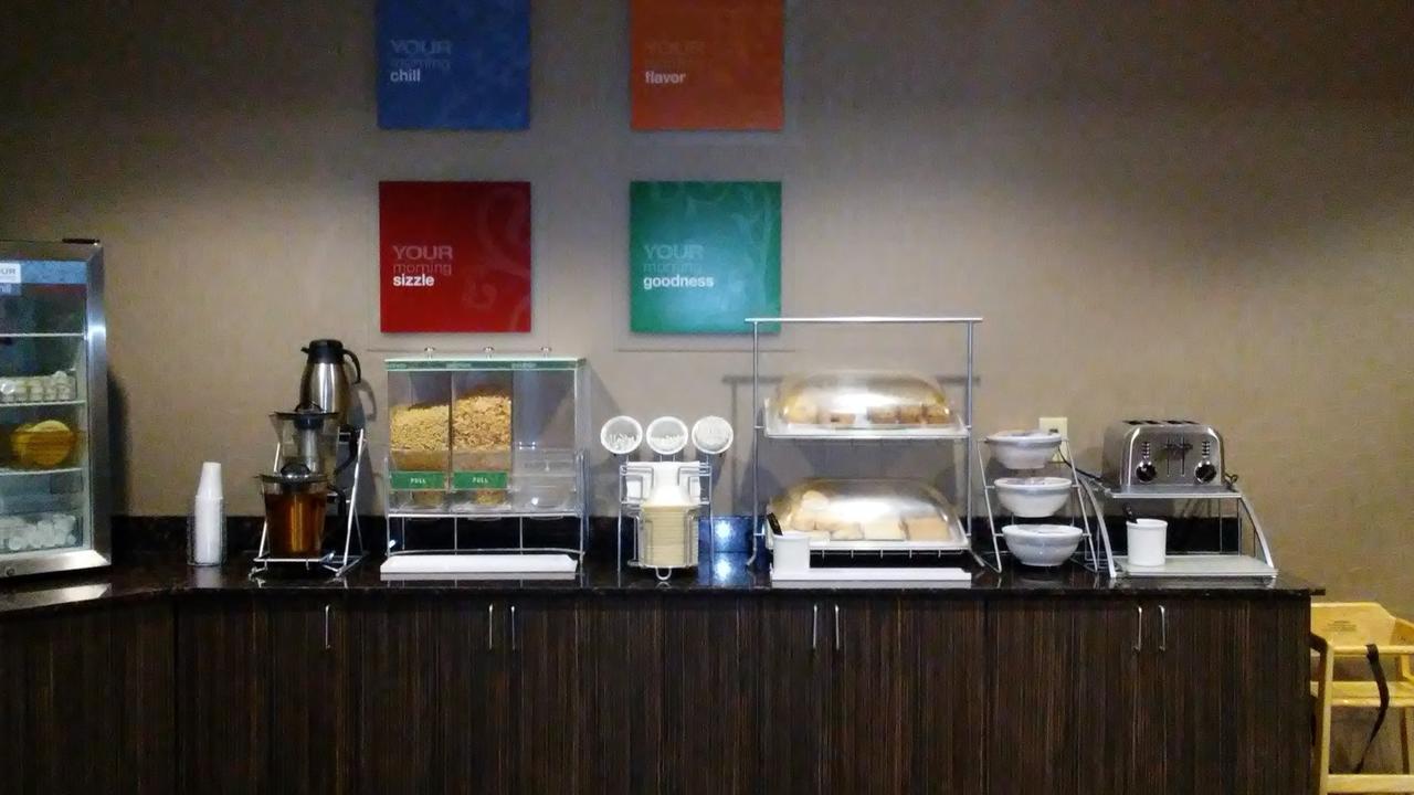 Junction City Inn & Suites Habitación foto